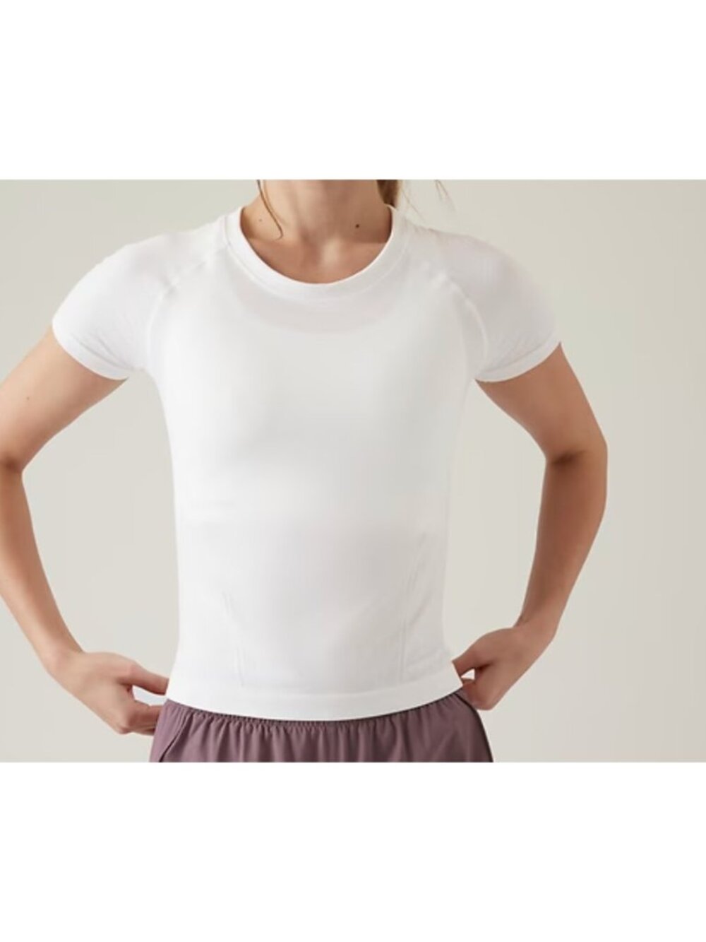 New Athleta M Momentum Seamless Sport Length Tee Medium  Bright Whtie